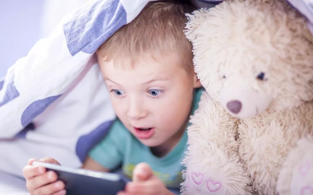 小孩子6岁就近视了怎么办,孩子才三年级就近视了怎么办