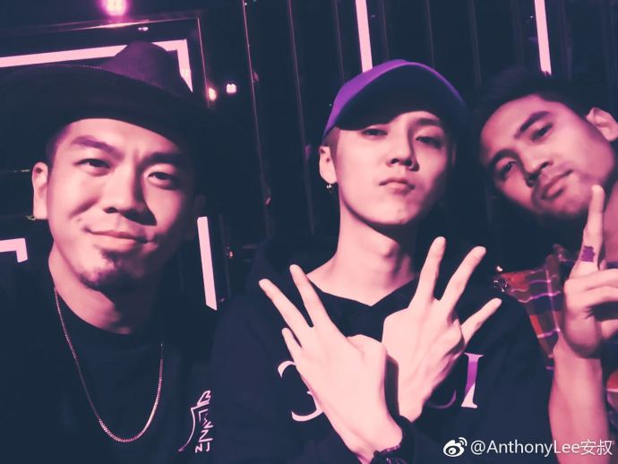 鹿晗17年跨年演唱会,鹿晗17年晚会