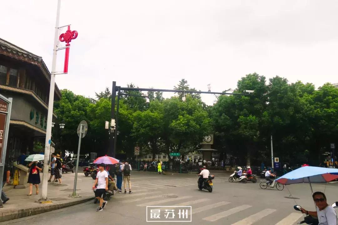 12个出口逛懂石路