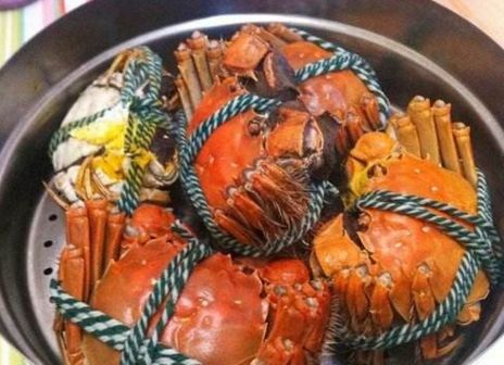 教你蒸螃蟹的小窍门,60岁老厨师秘制配方