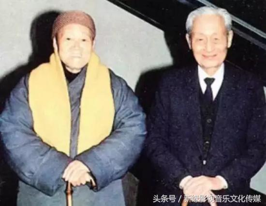 明明有颜值偏偏要靠实力小说,茗山长老修行