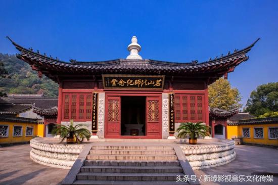 明明有颜值偏偏要靠实力小说,茗山长老修行