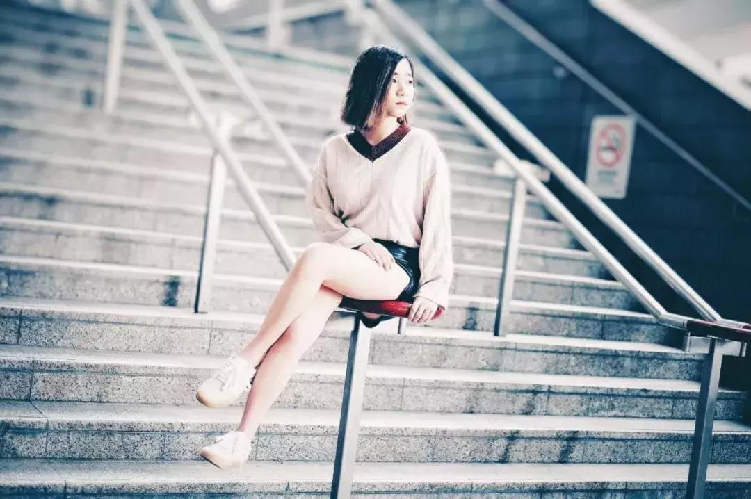 怎么拍又丑又好看的照片,长得丑拍照技巧跟修图