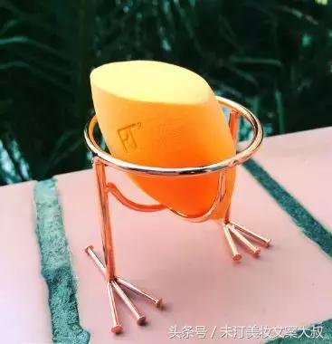 美妆蛋到底怎么湿水上妆脸不干,美妆蛋不蓬松了什么原因