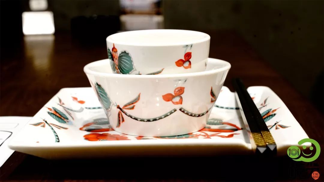 烧烤来了！地道*疆新**味藏在这里！全羊席、川菜包圆！