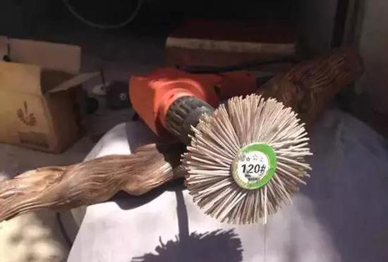 崖柏凹槽用什么工具打磨,打磨崖柏根雕的视频教程