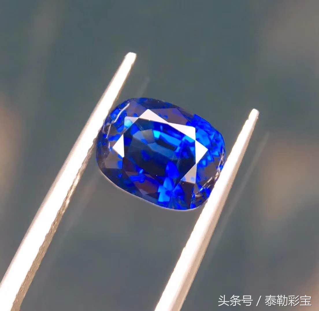 1克拉莫桑石蓝宝石多少钱,泰勒彩宝蓝宝石价值