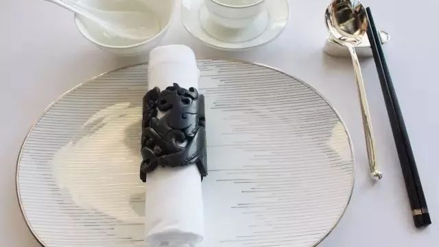 米其林五星级餐厅有多离谱,提前一个月预定的餐厅完整版