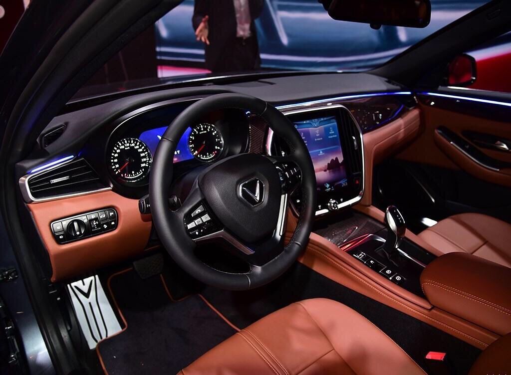 巴黎车展最神秘，越南首个汽车品牌，长安车标沃尔沃内饰，能火？