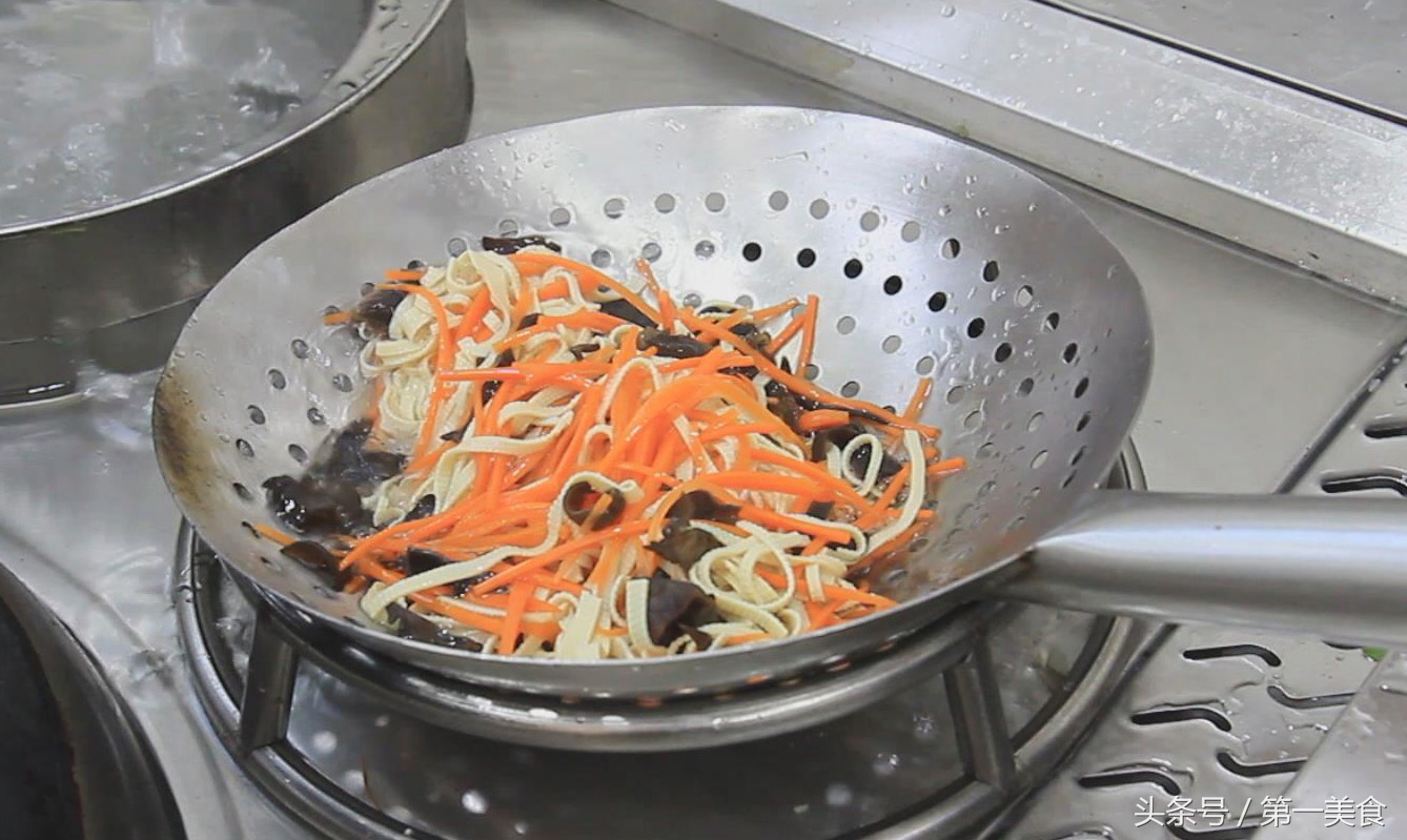 厨师长教你拌菜技巧,大厨教你凉拌菜技巧