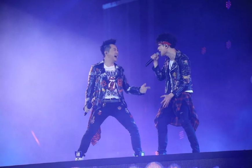 中国好声音总决赛李健,中国好声音2020李健战队pk视频