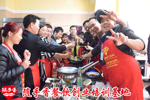 怎样才能学到正宗的重庆小面,做重庆小面生意差怎么办