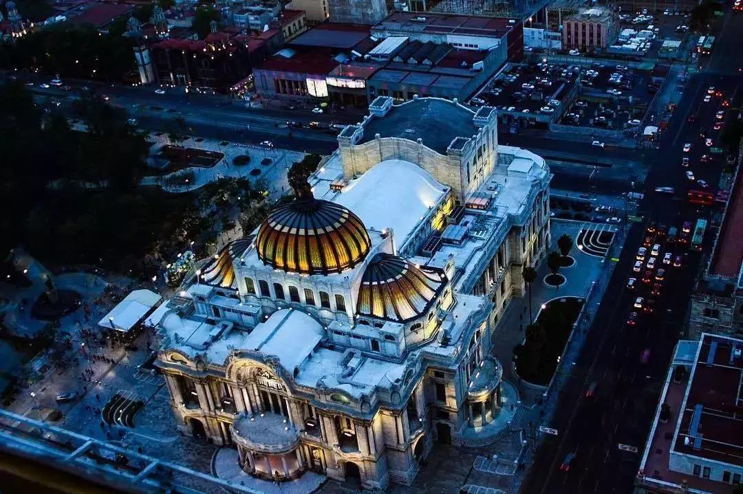 世界最好吃的东西排名第一名,吃货不可错过的12个美食旅游地