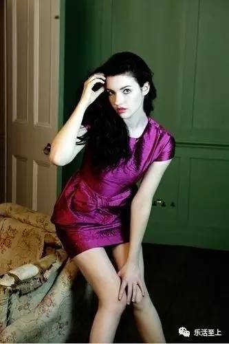 马斯克第二任妻子很漂亮,马斯克6个妻子