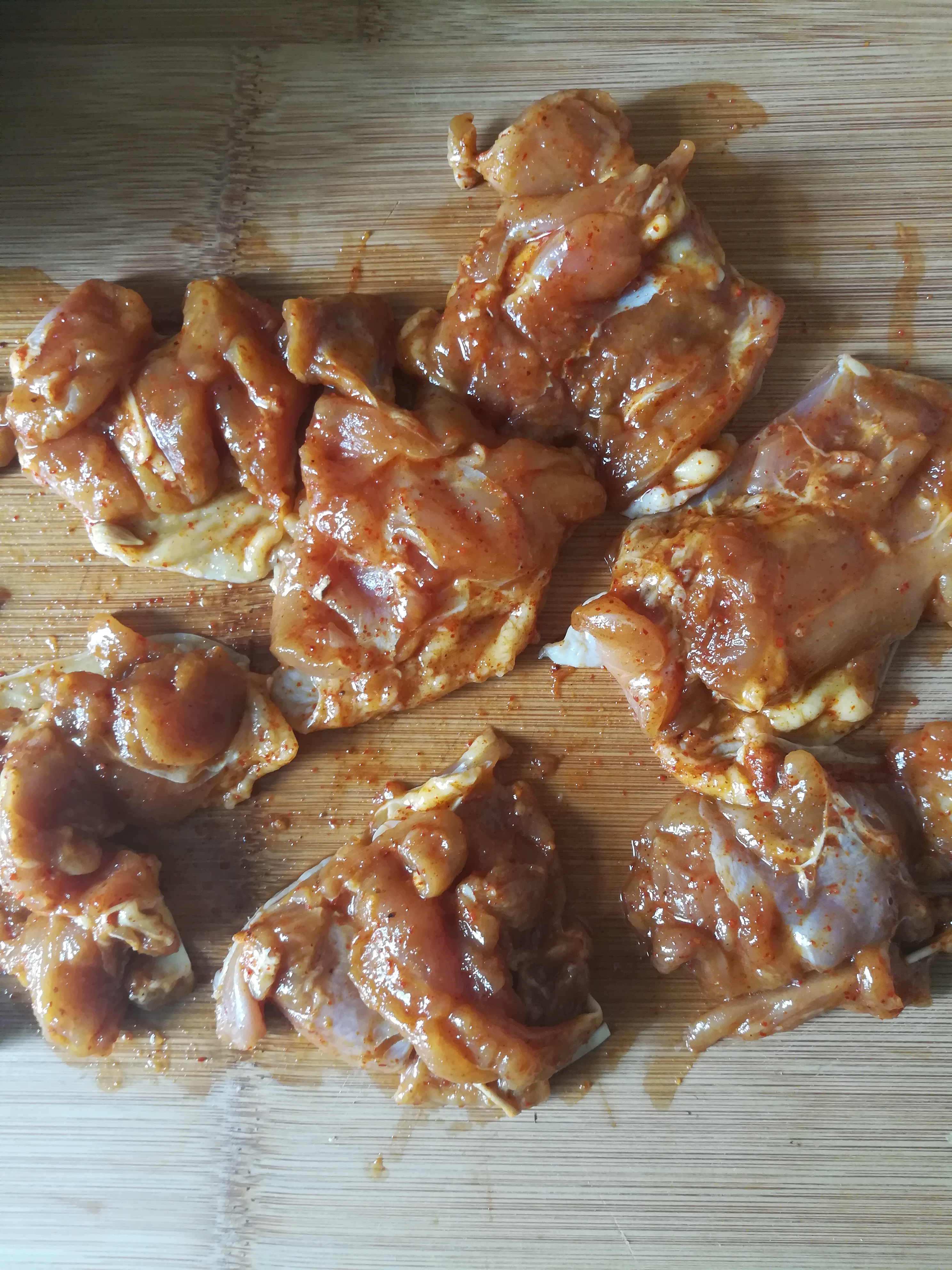 kfckfc,肯德基麦辣鸡腿汉堡做法