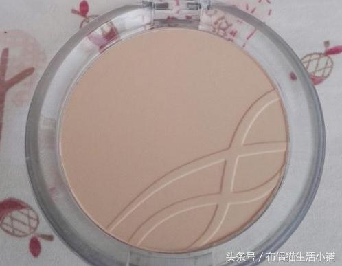 大油皮定妆喷雾跟散粉如何搭配,混干皮定妆粉饼喷雾推荐