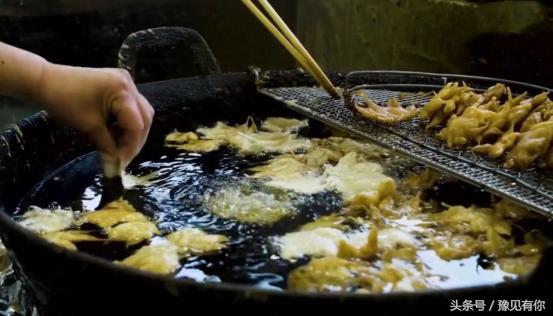 大象屎能吃不,大象粪便里还有人能吃的东西