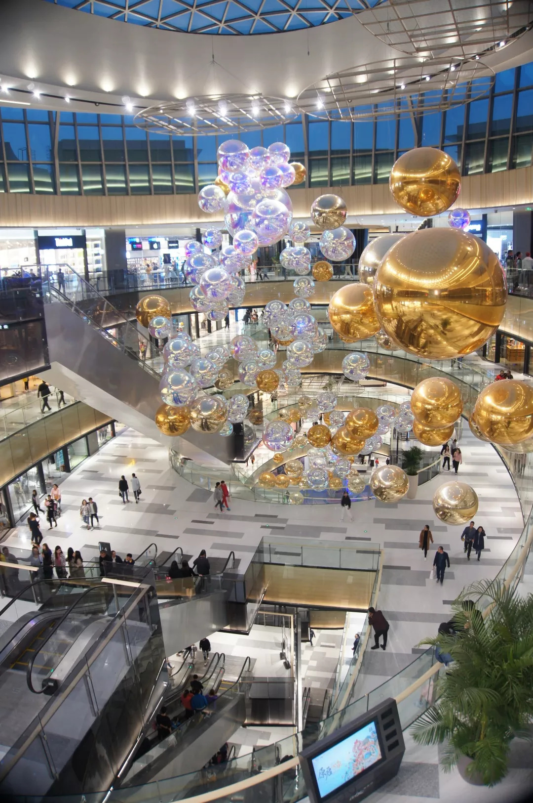 3分钟带你逛遍万象城7层楼！最全攻略收好不谢！