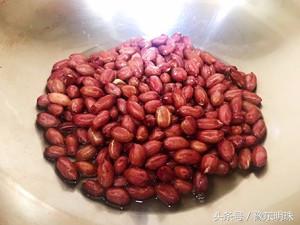 油炸的花生米发黑是怎么回事,炸花生为什么会黑