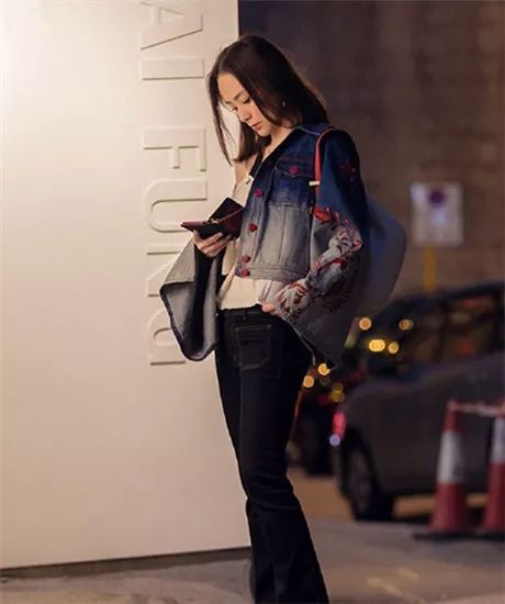 换季必备的牛仔外套,每日穿衣之道百搭牛仔外套