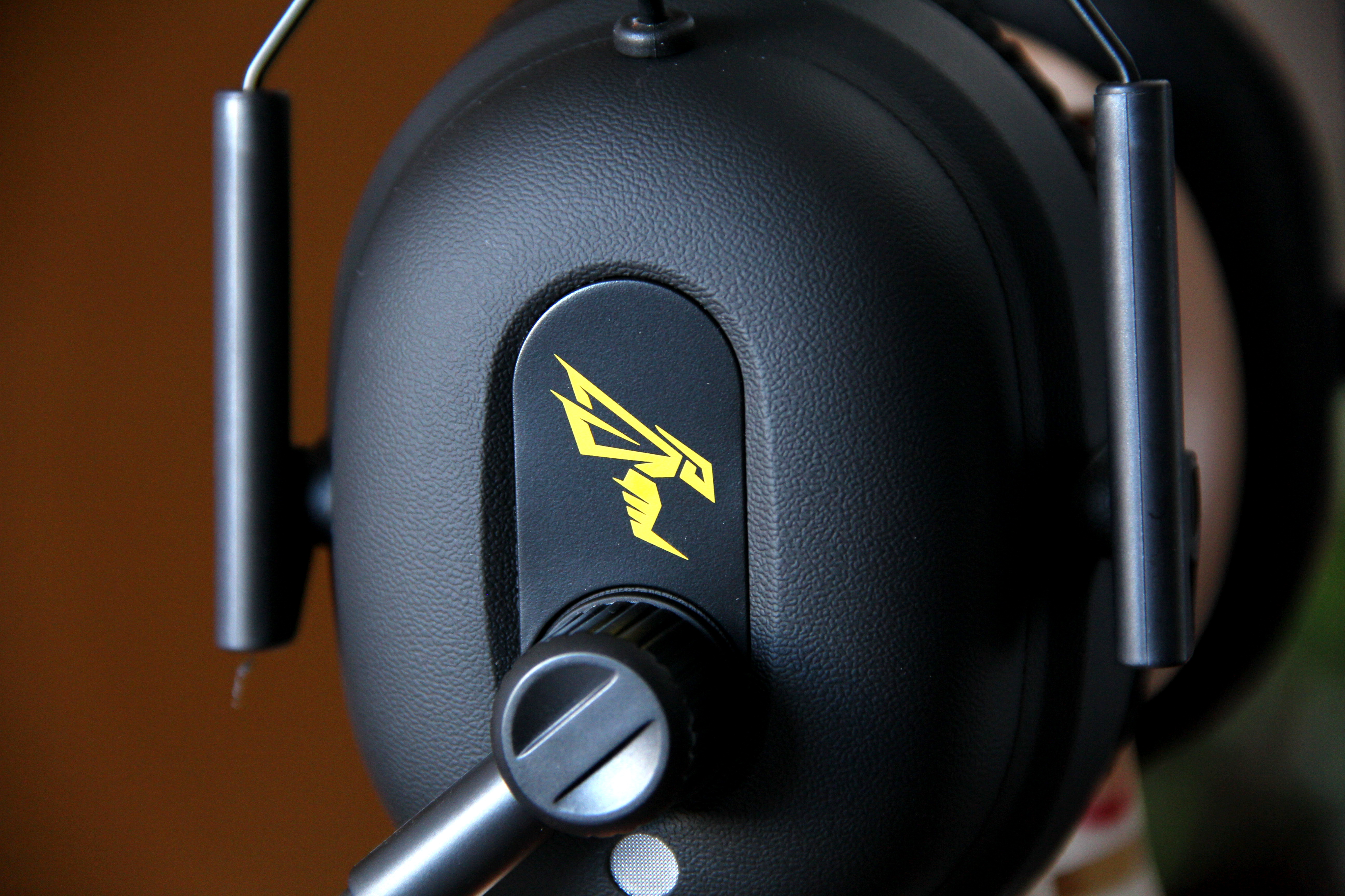 好用的小巧游戏蓝牙耳机,轻便小巧的游戏耳机