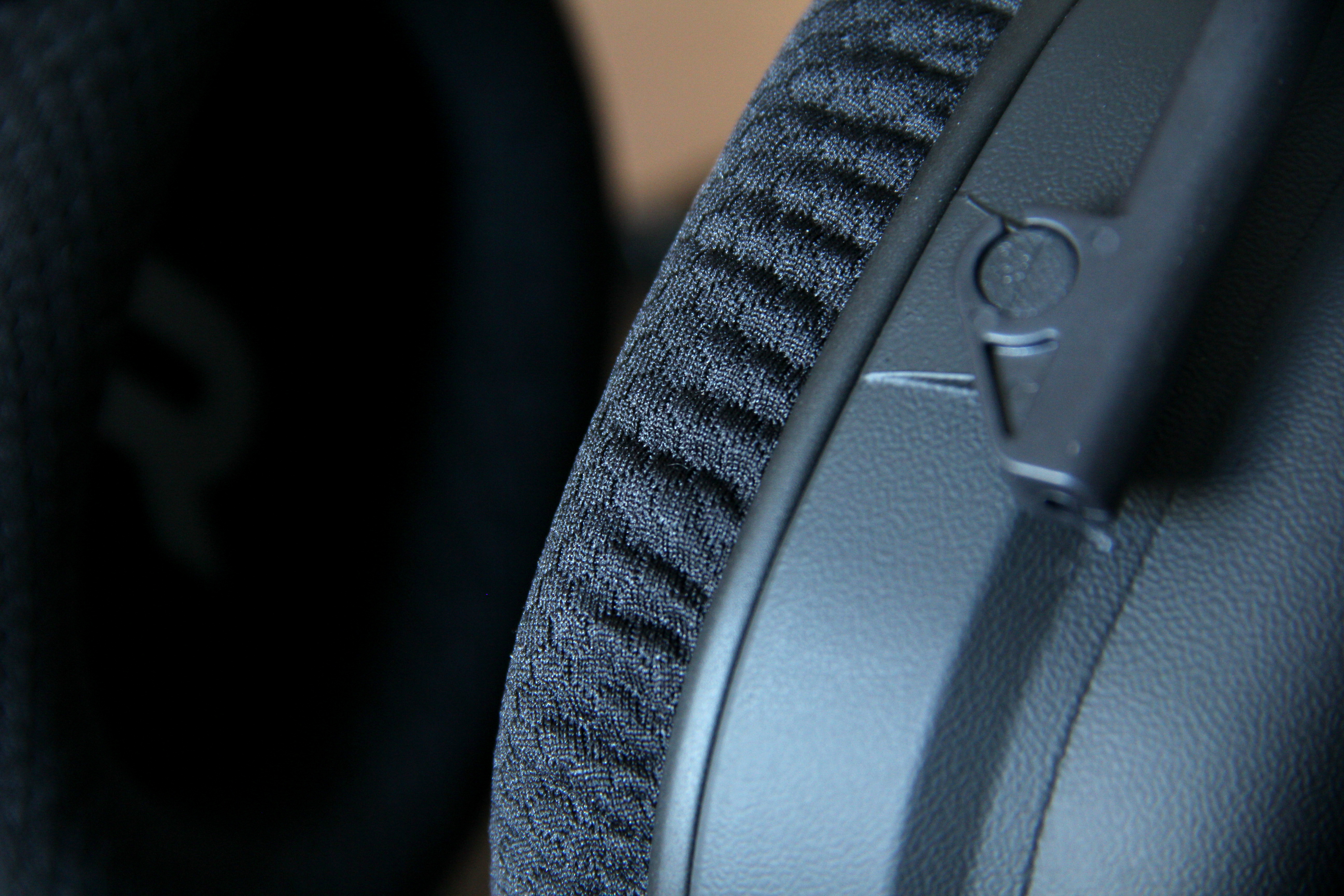 好用的小巧游戏蓝牙耳机,轻便小巧的游戏耳机