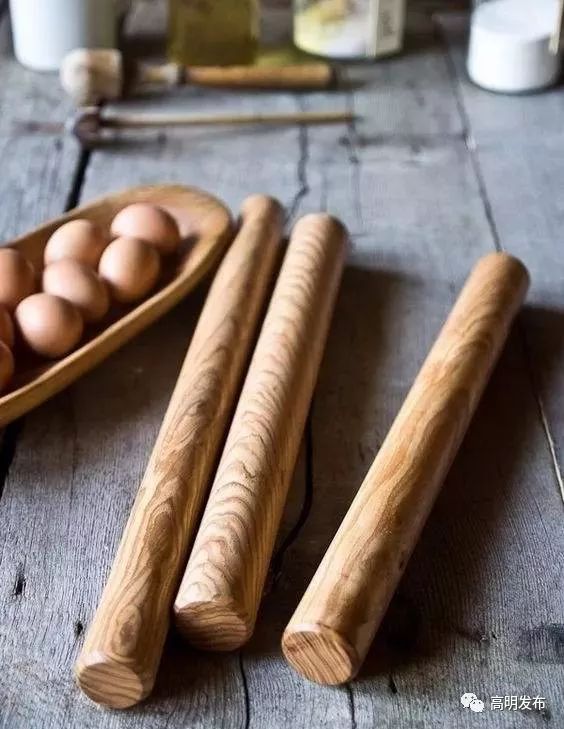 真皮绒面结合的沙发脏了怎么清洗,沙发脏了用什么办法清洗布艺沙发