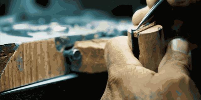 不止十万美金的镶钻球鞋！出自他手的球鞋，最便宜也要一千美金！