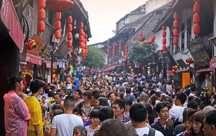 「狐说House」国庆3489.69万人次来渝打卡，民宿满员，这些网红楼盘彻底火了！