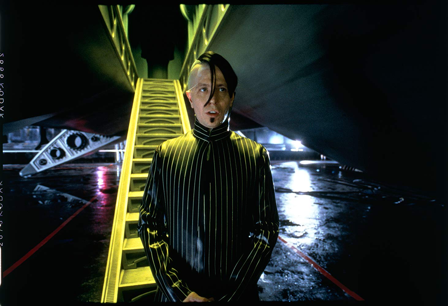 电影第五元素解说,电影第五元素的精彩瞬间