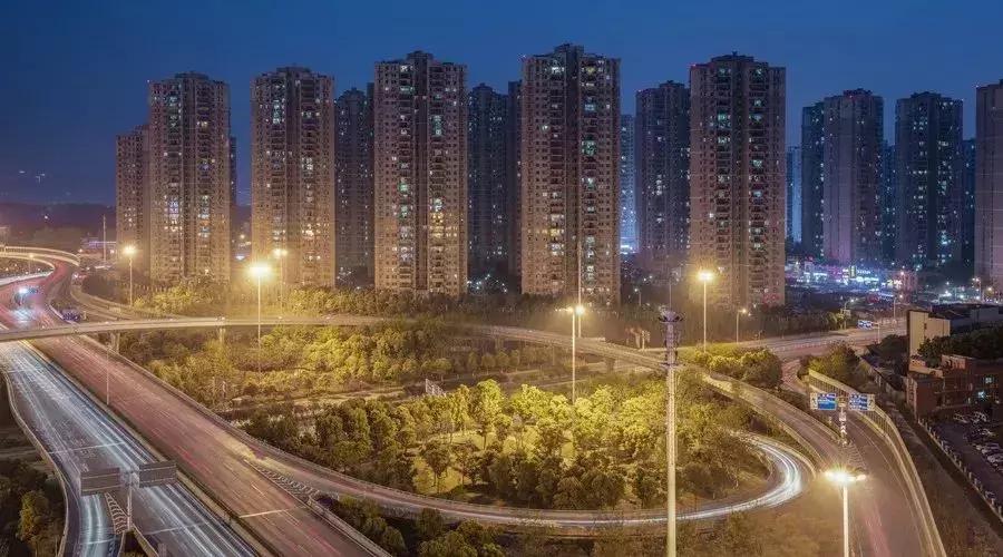 没买房的人迎来了好事,没买房的恭喜了楼市风向变了