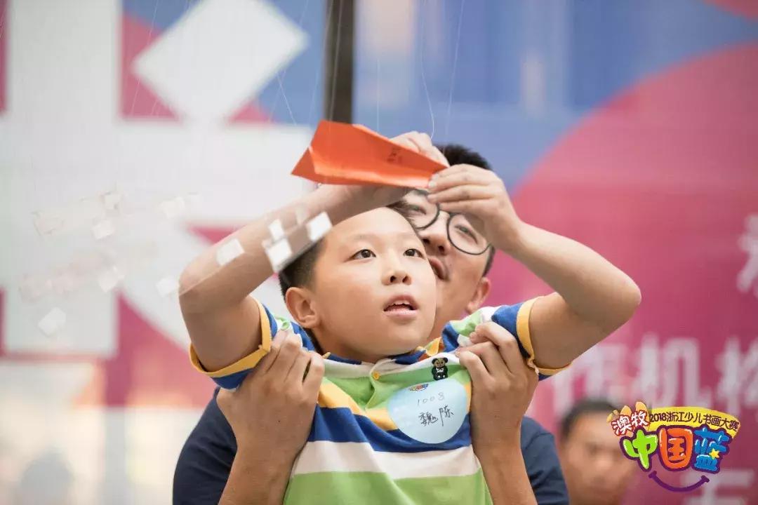 梦想插上竹蜻蜓，在书画的世界里来一场飞行之旅