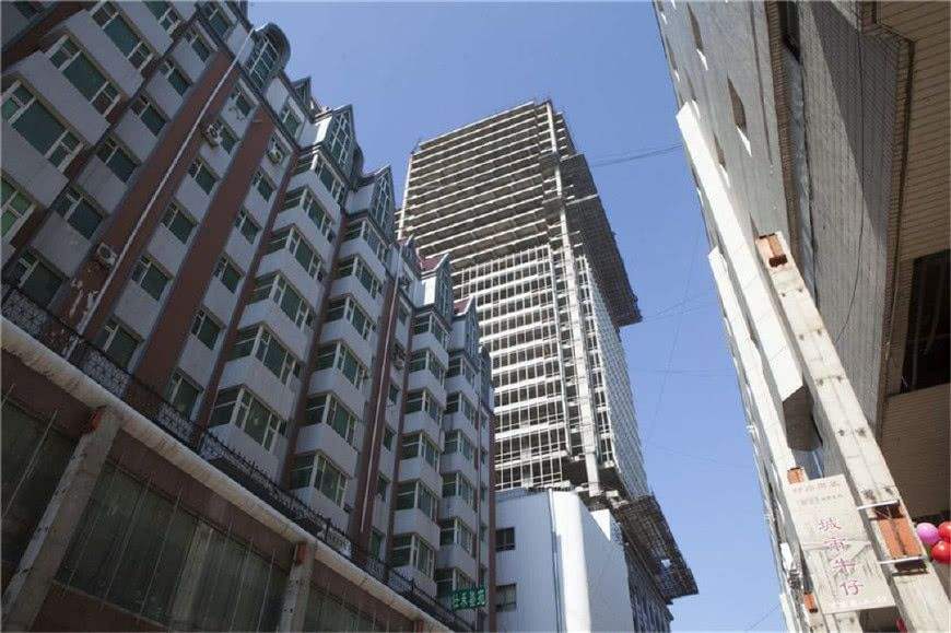 超过33楼包含地下室吗,超过32层的楼好不好