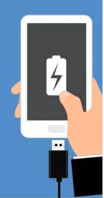 女孩玩手机眼睛被撞后续,福建小女孩触电身亡