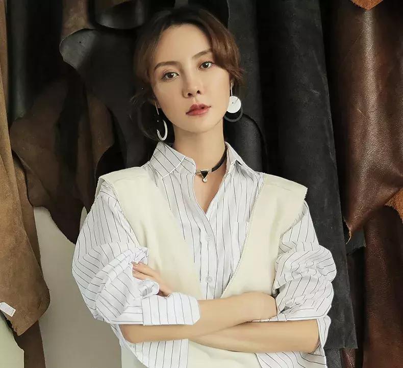 为了好看的耳钉打了耳洞,耳环推荐小众无耳洞