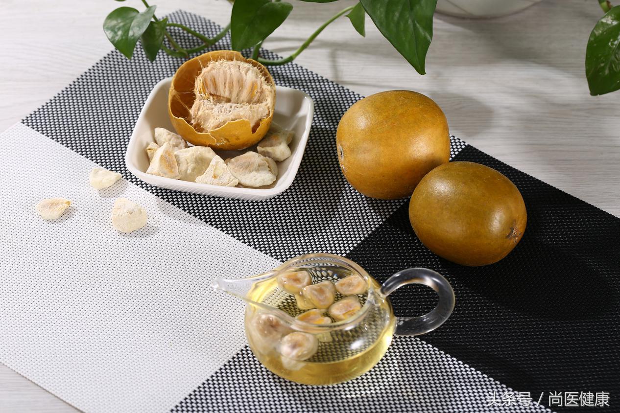 秘制蜂蜜柚子膏润肺止咳秋天必备,秋天身体比较虚弱人吃什么润肺