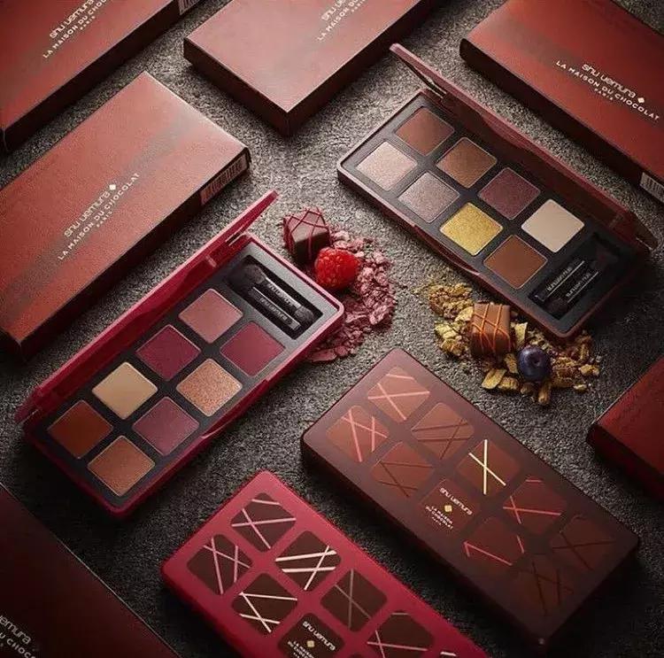 精选这5款圣诞限定彩妆,准备好你的钱