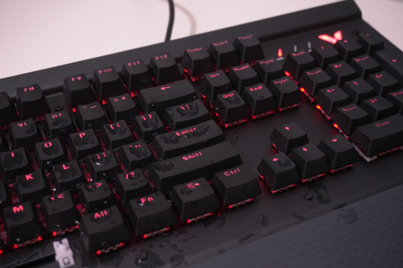 雷柏v780防水机械键盘,雷柏V580防水背光游戏机械键盘