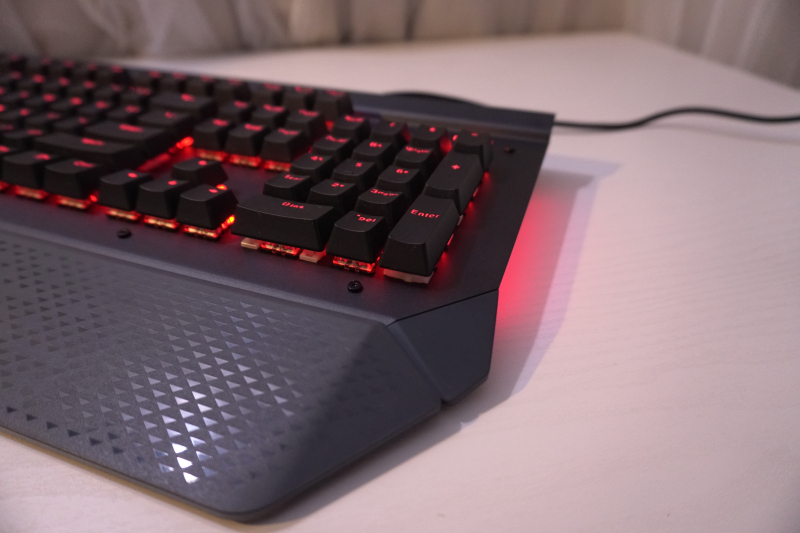 雷柏v780防水机械键盘,雷柏V580防水背光游戏机械键盘