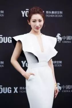 章子怡殷旭照片大全,殷旭和章子怡谁结婚