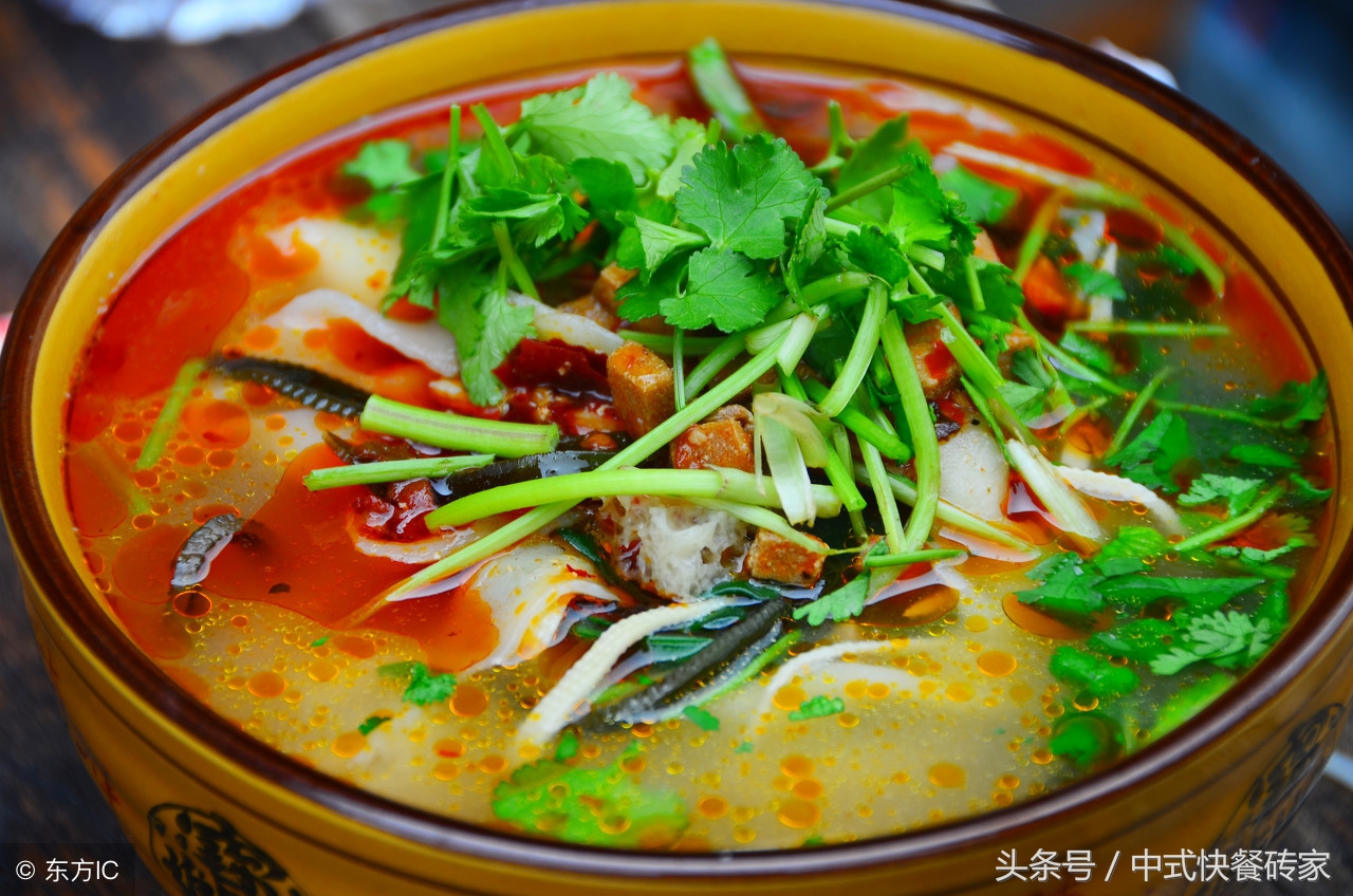 酸辣粉重庆小面的正宗做法,重庆美食小面酸辣粉的做法
