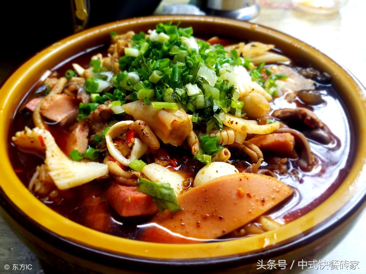 酸辣粉重庆小面的正宗做法,重庆美食小面酸辣粉的做法