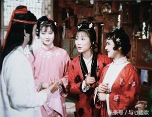 邢岫烟,红楼梦里靠努力赢得命运垂顾的傲霜花