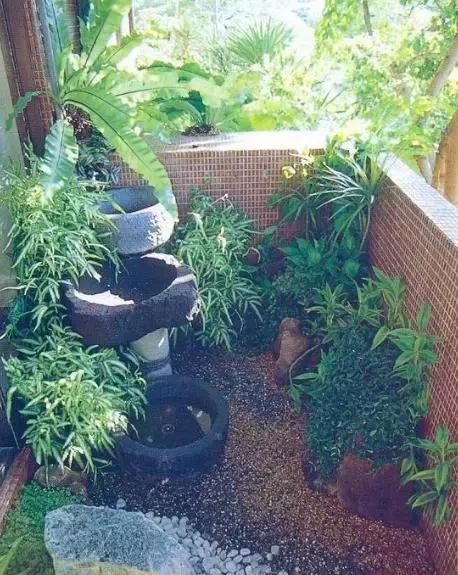 花园洋房阳台设计,阳台打造成小花园