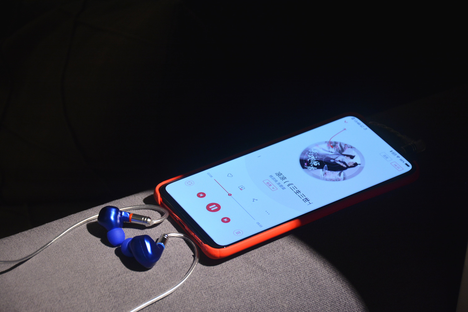 罕见六单元圈铁,线材可换,风格能调,BGVPDMG发烧级耳机体验