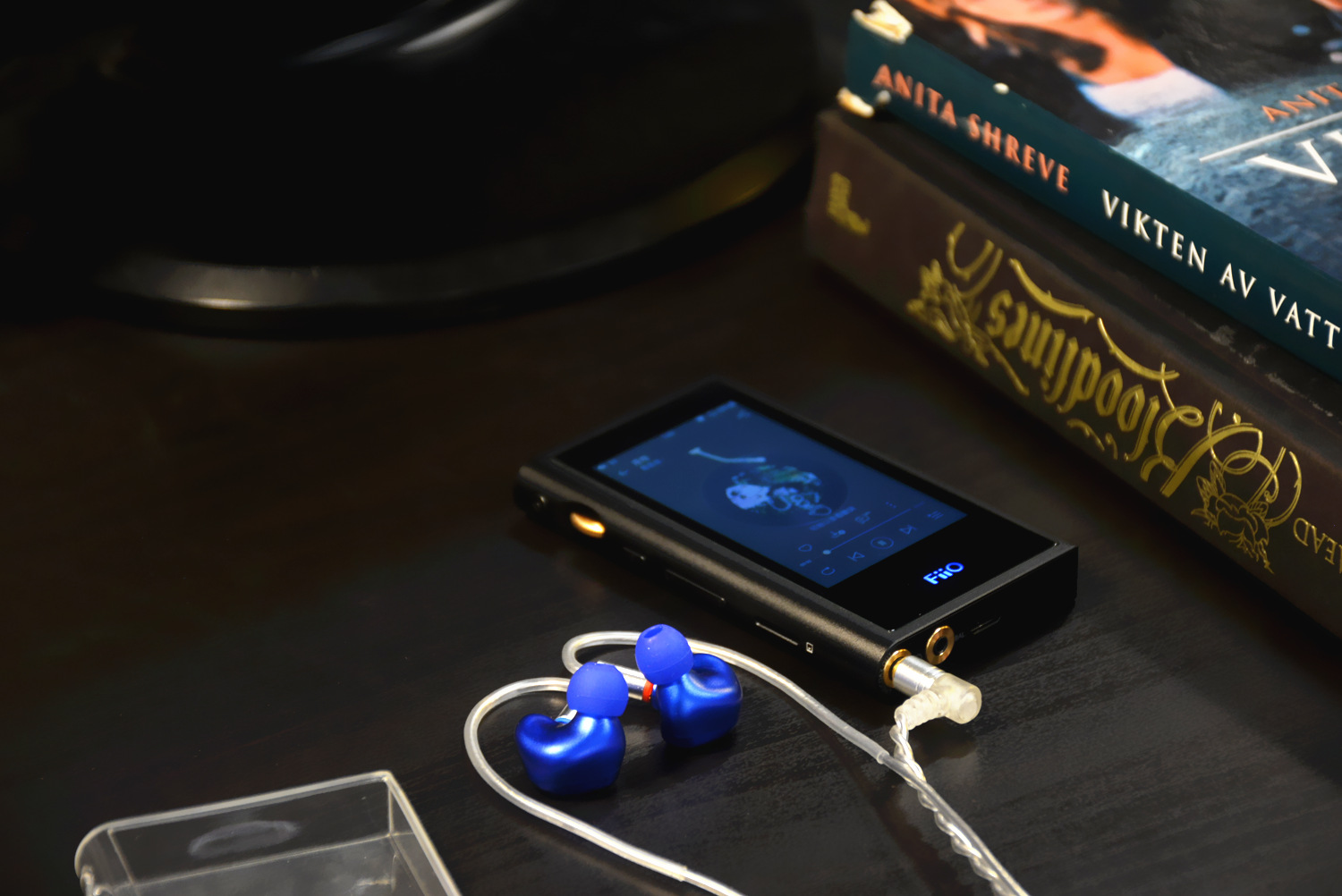 罕见六单元圈铁,线材可换,风格能调,BGVPDMG发烧级耳机体验