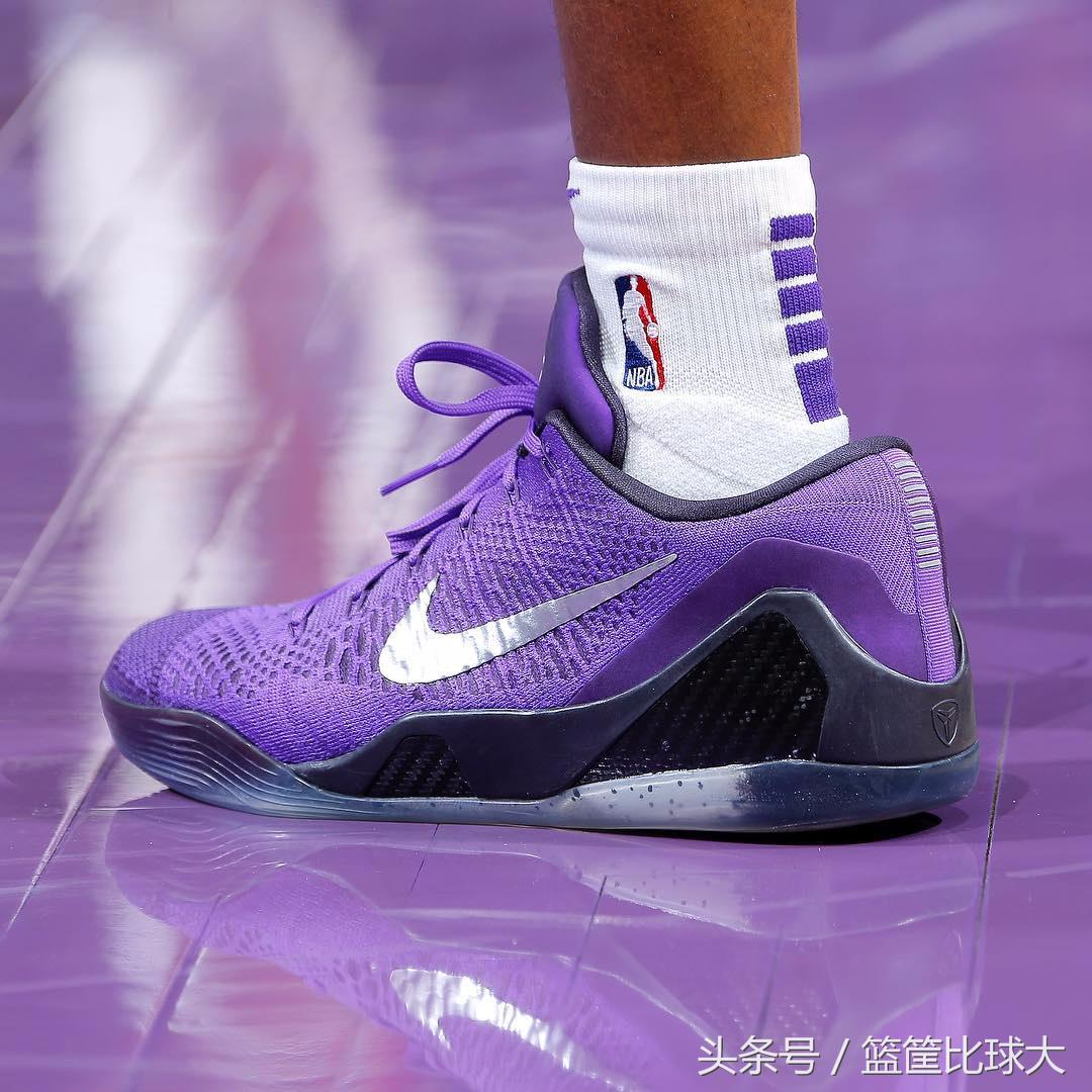 月球漫步者致敬迈克尔-杰克逊！10月9日NBA球鞋赏析