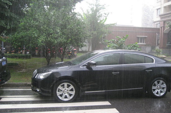 开车回家车上如何收拾,开车外出回家后如何消毒