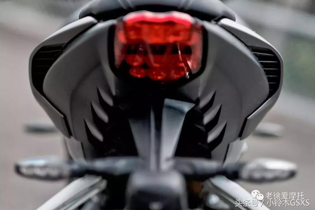 凯旋streettriple765rs评测,凯旋765rs新老款对比