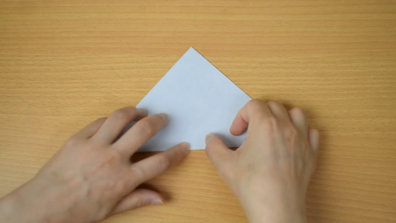 小蜜蜂折纸教程简单的,手工折纸小蜜蜂又简单又好看又棒